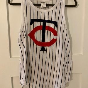 Victoria’s Secret Pink Minnesota Twins tank top L